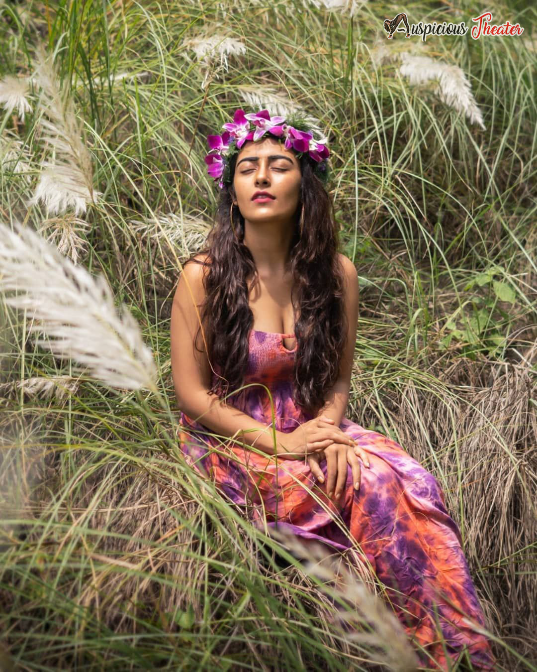 Hot Jinal Joshi HD images - Bikini photos Jinal Joshi - swimwear photos of Jinal Joshi - glamours Jinal Joshi photos - cleavage photos of Jinal Joshi