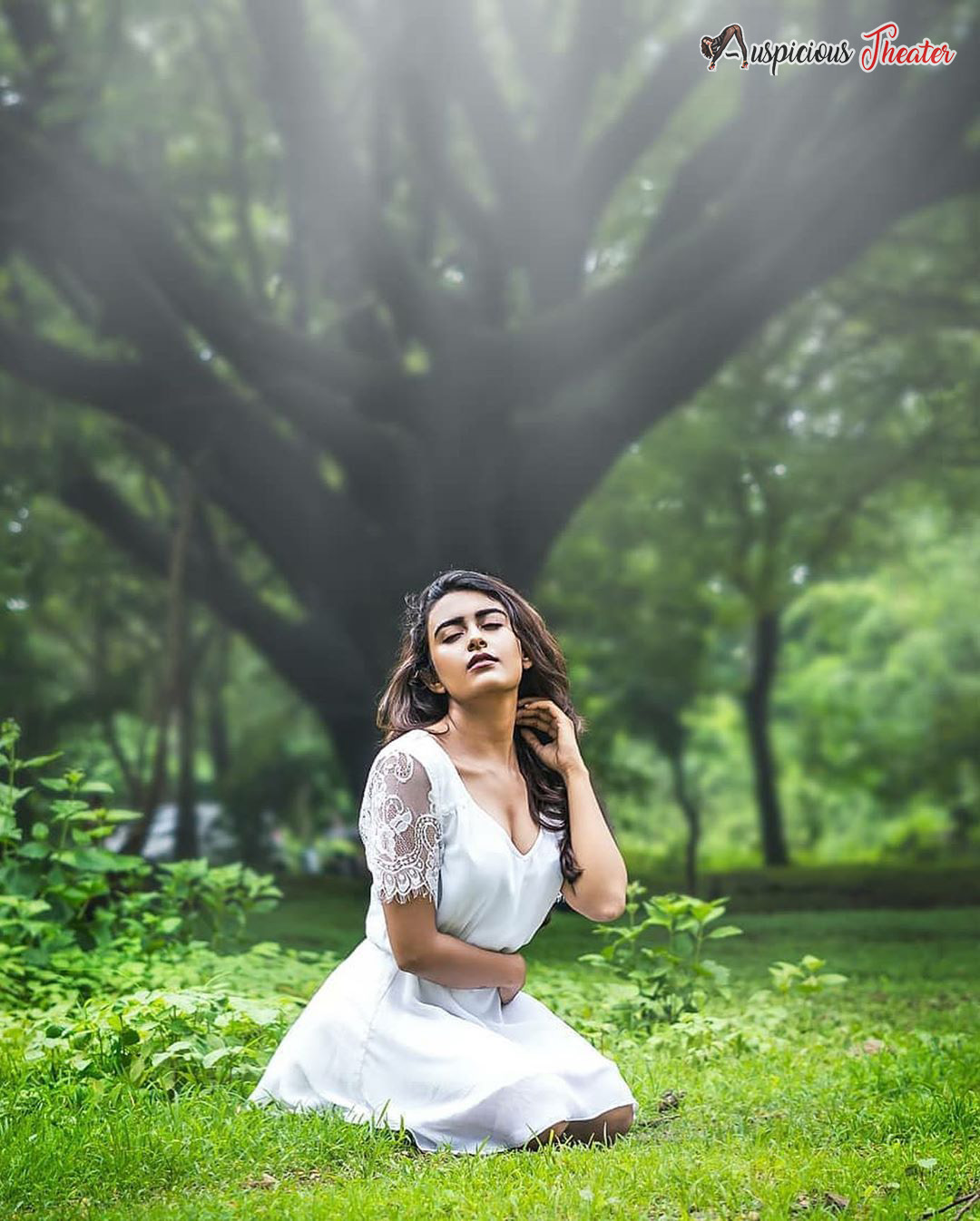 Hot Jinal Joshi HD images - Bikini photos Jinal Joshi - swimwear photos of Jinal Joshi - glamours Jinal Joshi photos - cleavage photos of Jinal Joshi