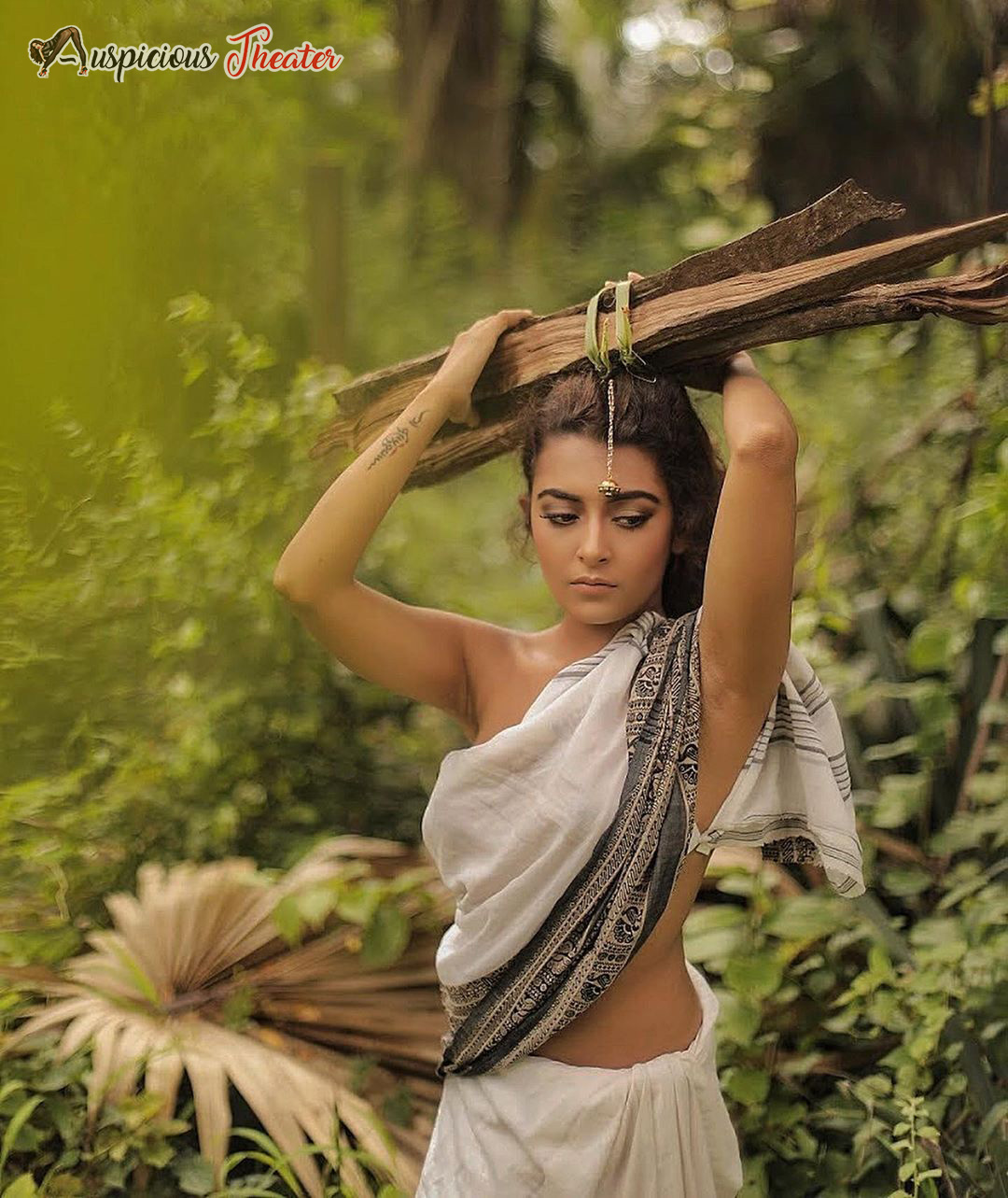 Hot Jinal Joshi HD images - Bikini photos Jinal Joshi - swimwear photos of Jinal Joshi - glamours Jinal Joshi photos - cleavage photos of Jinal Joshi