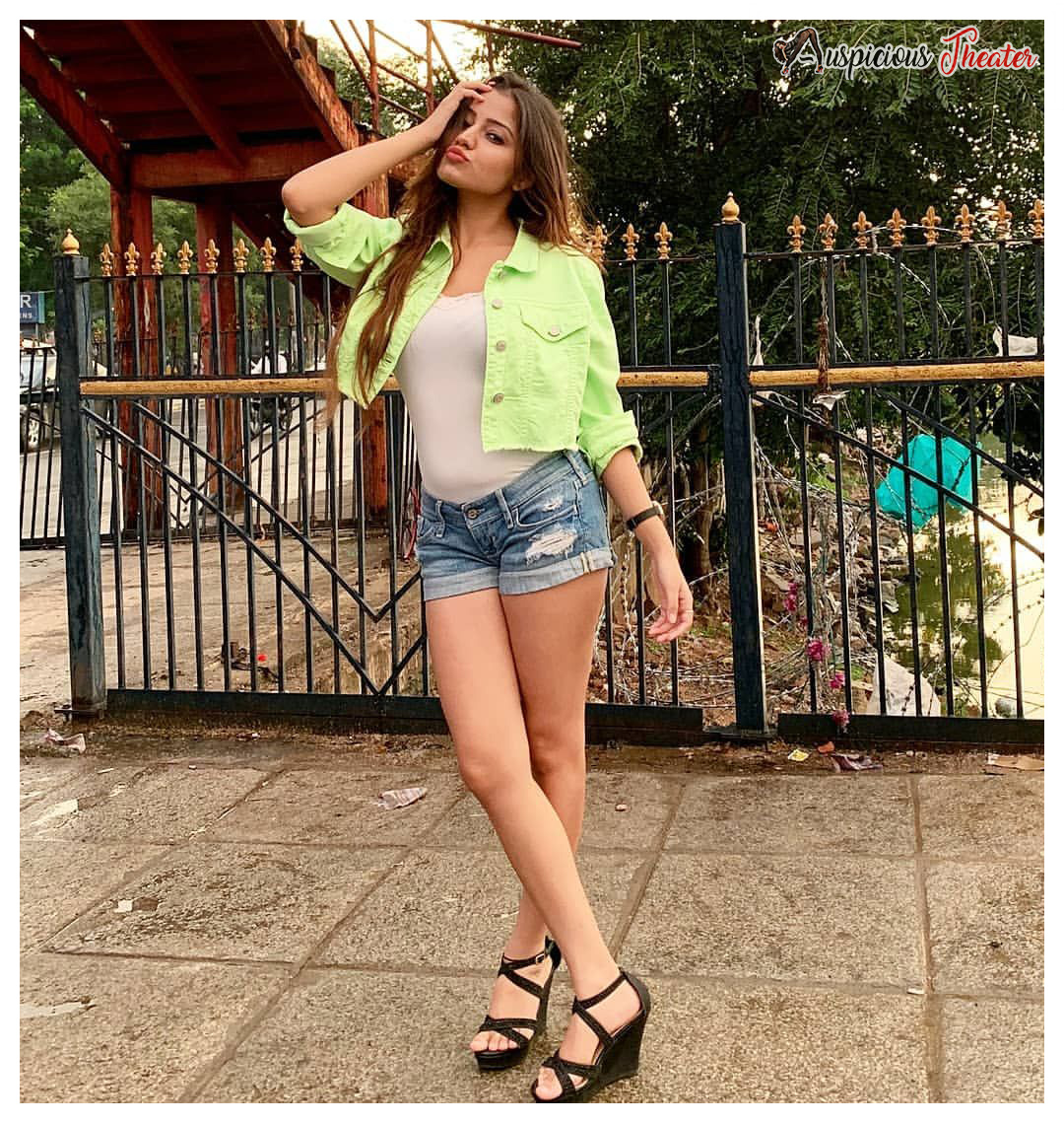 Symran Sexy HD Photos - Symran Instagram Model - Sexy Model on Instagram - Hot Instagram Model Symran - Sexy Girls On Instagram - Social Media Fame symran - Sexy Model on Social Media