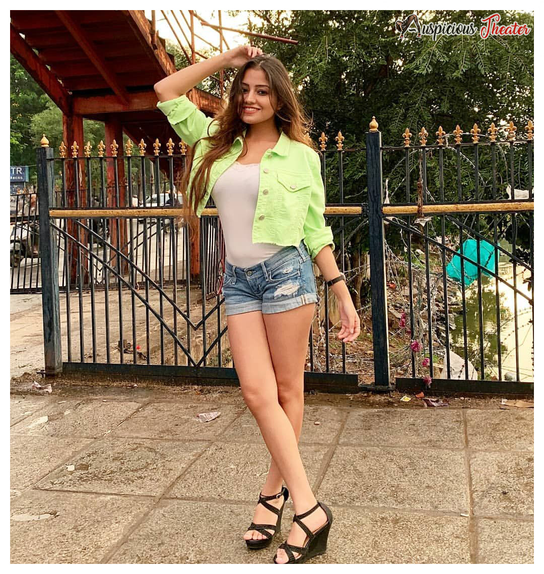 Symran Sexy HD Photos - Symran Instagram Model - Sexy Model on Instagram - Hot Instagram Model Symran - Sexy Girls On Instagram - Social Media Fame symran - Sexy Model on Social Media