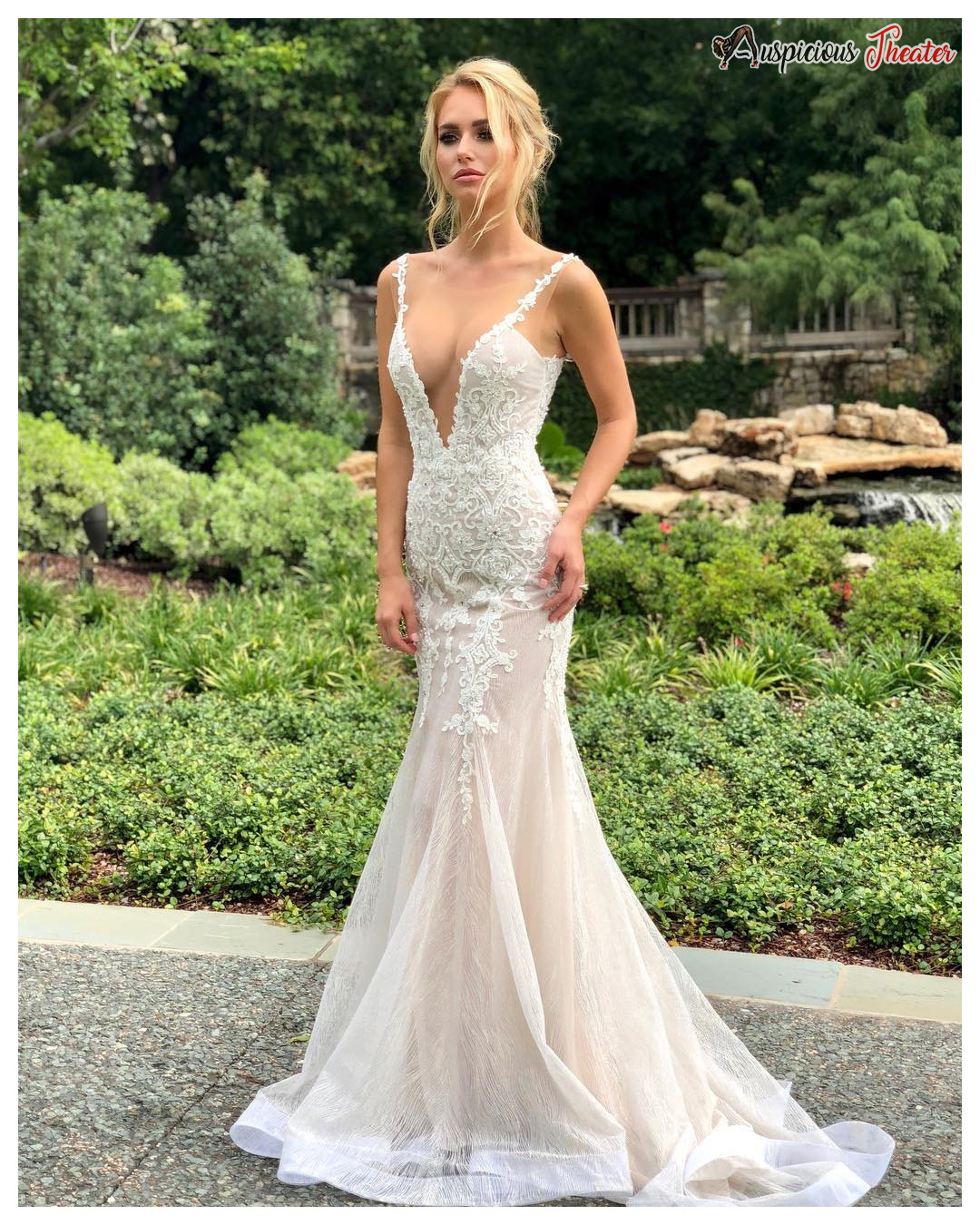 kourtney kellar in Bride wear, kourtney kellar in bride dress