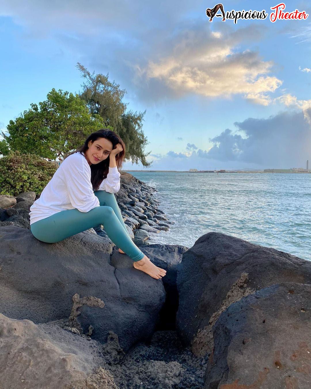 Neha Sharma Nude - Neha Sharma Instagram - Sexy Women of India - Hottest Women in India - Indian Sexy Lady - Indian Sexy Female - Auspicious Theater