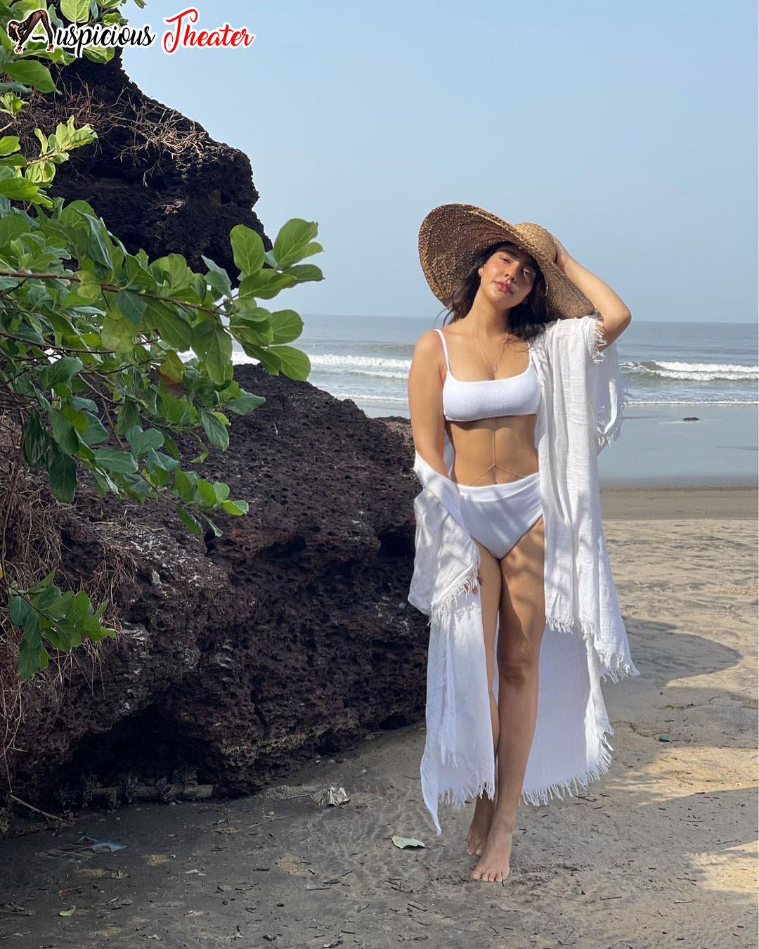 Neha Sharma Nude - Neha Sharma Instagram - Sexy Women of India - Hottest Women in India - Indian Sexy Lady - Indian Sexy Female - Auspicious Theater