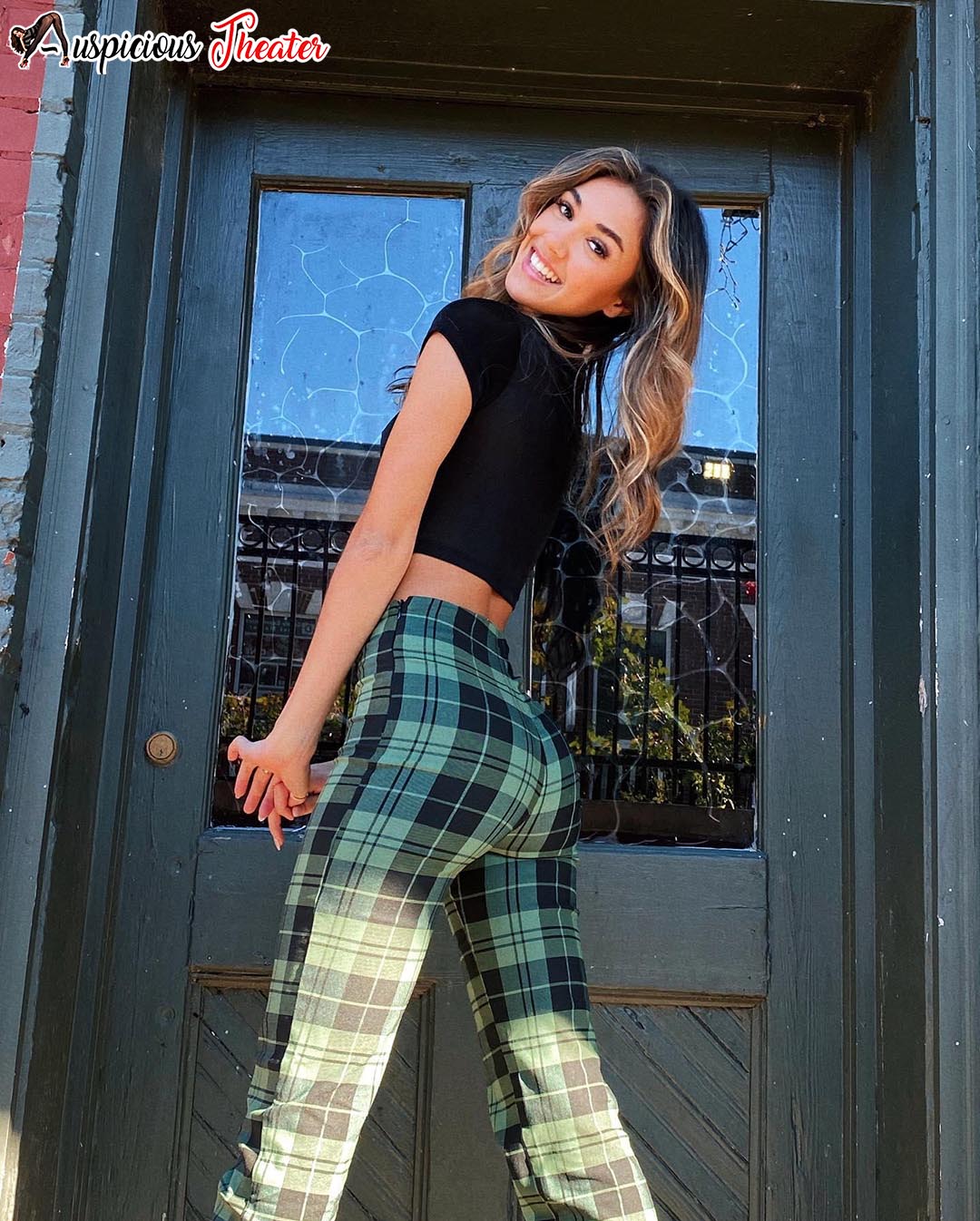 Olivia Mirah Jackson - Miami Model - Florida Model - Auspicious Theater - Hot US model - USA model - sexy USA Girl 