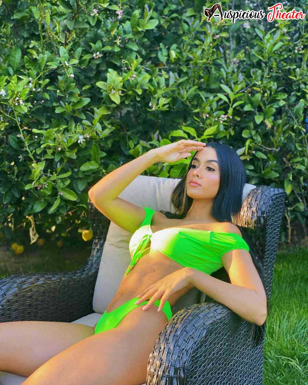 Bikini Model Camila Escribens-Modelos en Bikini | Modelo peruana-Peruvian model Camila Escribens | Auspicious Theater