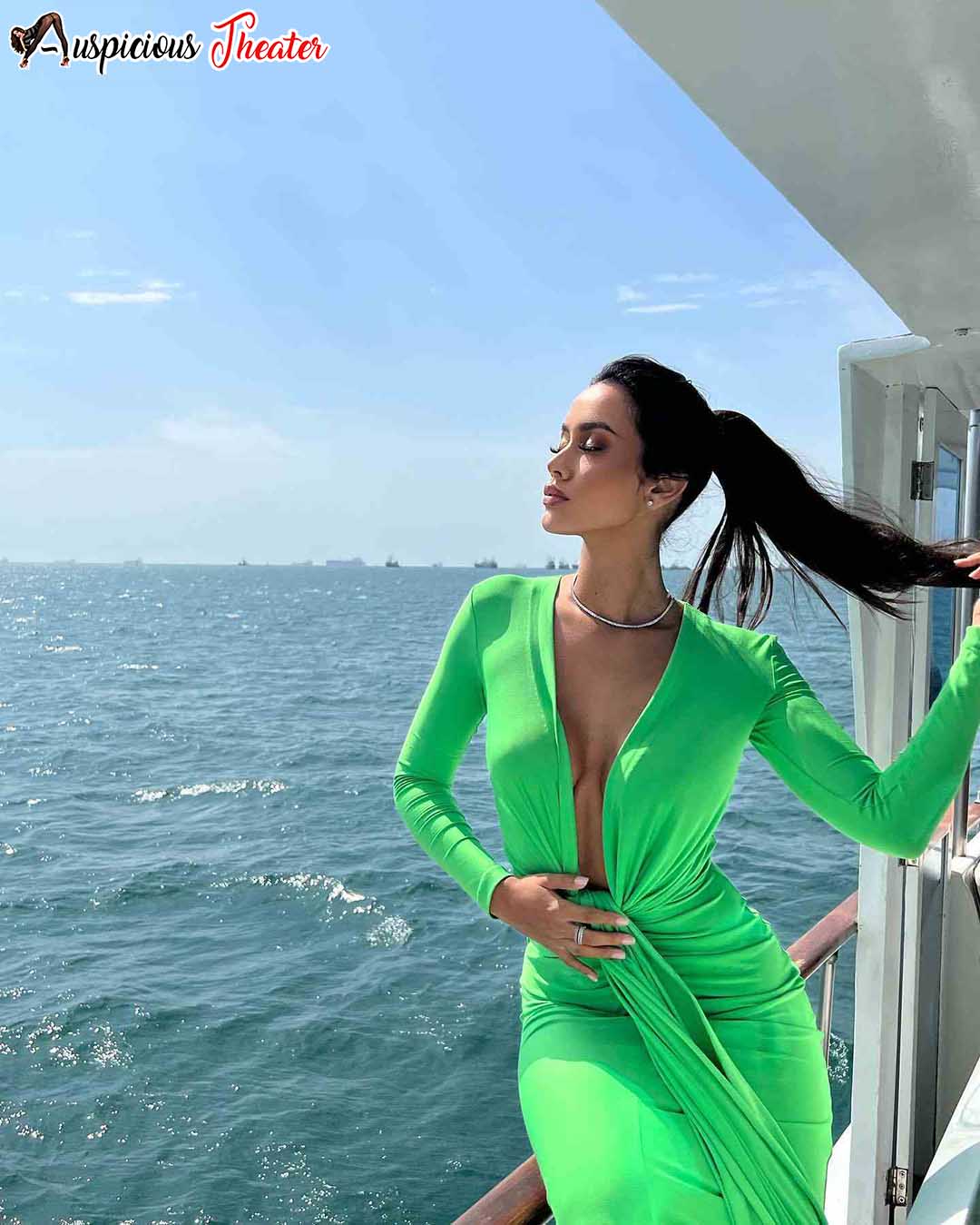 Bikini Model Camila Escribens-Modelos en Bikini | Modelo peruana-Peruvian model Camila Escribens | Auspicious Theater