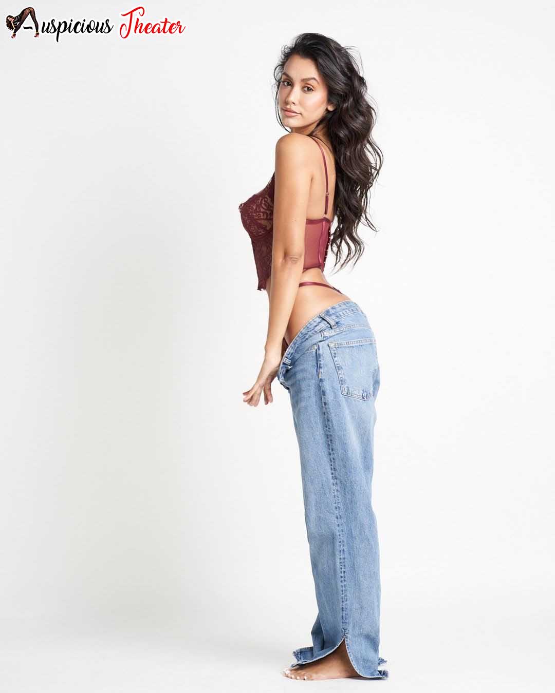 Bikini Model Camila Escribens-Modelos en Bikini | Modelo peruana-Peruvian model Camila Escribens | Auspicious Theater