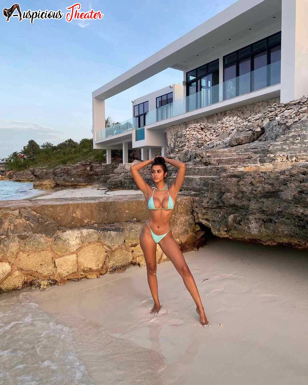 Bikini Model Camila Escribens-Modelos en Bikini | Modelo peruana-Peruvian model Camila Escribens | Auspicious Theater